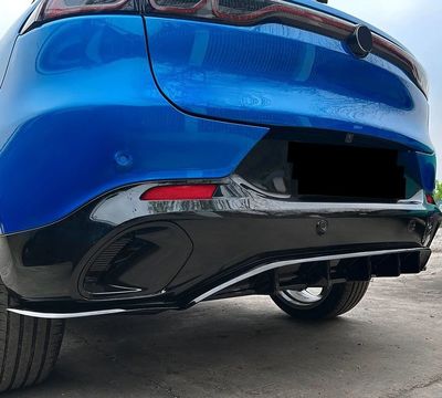 LAME DE PARE CHOC ARRIERE (3 PARTIES) ALFA ROMEO TONALE STANDARD (2022+)