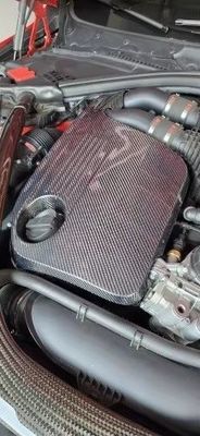 COUVRE MOTEUR EN CARBONE BMW M3 F80 OU M4 F82 (2014/2019)