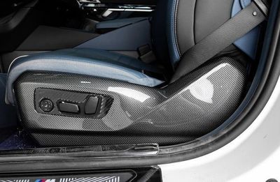 ENJOLIVEURS DE CONSOLES DE SIEGES AVANT BMW SERIE 5 G60/G61 (2023+)