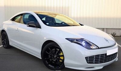 LAME DE PARE CHOC AVANT RENAULT LAGUNA 3 COUPE "CLC DESIGN" (2008/2015)