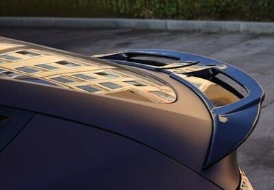 BECQUET DE COFFRE TESLA MODEL Y SPORTDESIGN (2020/2023)