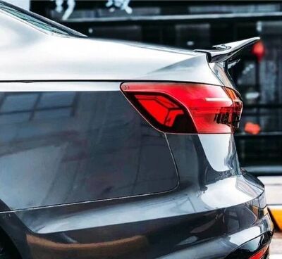 BECQUET DE COFFRE CARBONE AUDI A4 B9 8W BERLINE MAXI EVO (2015/2024)