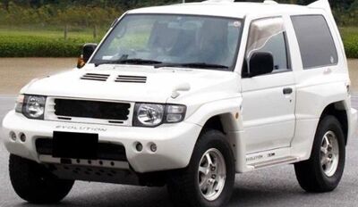 CALANDRE METAL SANS SIGLE MITSUBISHI PAJERO V55 (1996/1997)