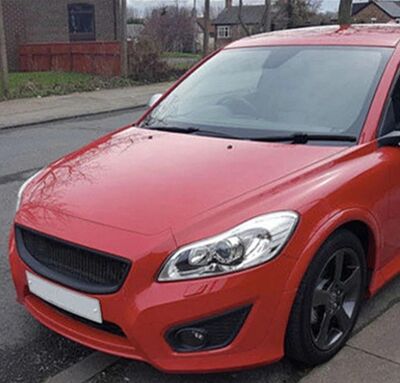 CALANDRE SANS SIGLE VOLVO C30 PHASE 2 LOOK RS (2010/2013)