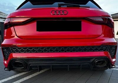 BAGUETTES DE FINITION DE PARE CHOC ARRIERE LOOK RS3 POUR AUDI A3 8Y SPORTBACK S LINE OU S3 PHASE 1 (2020/2024)