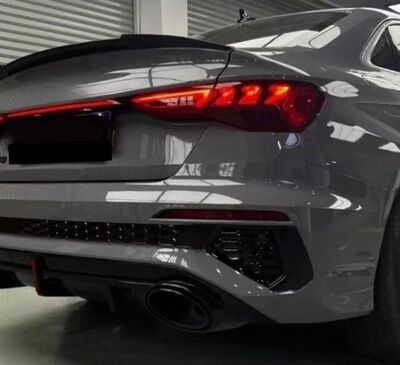 BAGUETTES DE FINITION DE PARE CHOC ARRIERE LOOK RS3 POUR AUDI A3 8Y LIMOUSINE SEDAN S LINE OU S3 PHASE 1 (2020/2024)