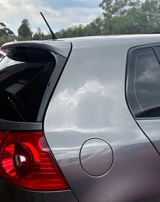 MONTANTS DE CUSTODES ARRIERES VW GOLF V GTI OU R32 (2003/2008)