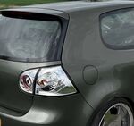 MONTANTS DE CUSTODES ARRIERES VW GOLF V STANDARD (2003/2008)