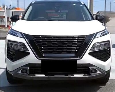 ENJOLIVEURS SUPERIEURS DE PARE CHOC AVANT NISSAN X-TRAIL T33 PHASE 1 (2021/2023)