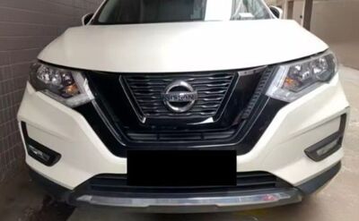 ENJOLIVEUR DE CALANDRE NISSAN X-TRAIL T32 PHASE 2 (2017/2021)