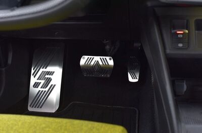 PEDALIER SPECIFIQUE RENAULT 5 E-TECH (2024+)
