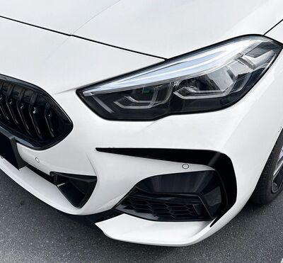 SPLITTERS LATERAUX "KNIFE" DE PARE CHOC AVANT BMW SERIE 2 F44 GRAN COUPE PACK M (2019/2024)