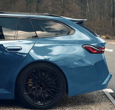 BECQUET DE TOIT BMW SERIE 5 G61 TOURING PIANO BLACK OU CARBONE LOOK (2023+)