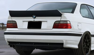 BECQUET DE COFFRE BMW E36 COUPE TYPE DUCKTAIL  (1991/1998)