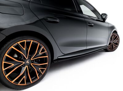 JEU DE BAS DE CAISSE (RAJOUTS EN ABS) CUPRA LEON AERO OU ST AERO V1 (2020+)