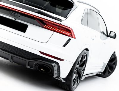 JEU DE BAS DE CAISSE (RAJOUTS EN CARBONE)  AUDI RSQ8 4M (2019+)