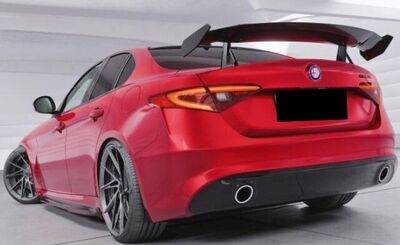 AILERON DE COFFRE A COL DE CYGNE ALFA ROMEO GIULIA (Y COMPRIS QUADRIFOGLIO) "CS STYLE" (2017+)