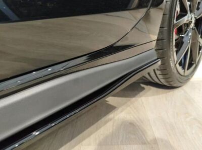 JEU DE BAS DE CAISSE (RAJOUTS EN ABS) VW GOLF VIII R LINE /GTE / GTI OU GTI CLUBSPORT "MTD DESIGN" (2020+)