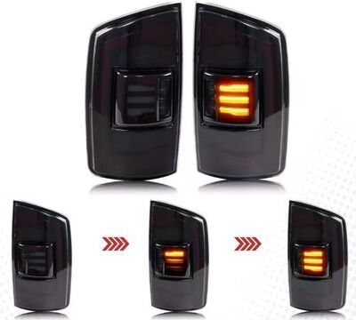 FEUX A LEDS DODGE RAM AVEC CLIGNOTANTS DTS -DYNAMIC TURN SIGNAL - VERSION 1 (2002/2005)
