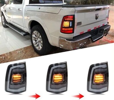 FEUX A LEDS DODGE RAM AVEC CLIGNOTANTS DTS -DYNAMIC TURN SIGNAL - (2009/2018)