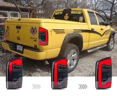 FEUX A LEDS DODGE RAM AVEC CLIGNOTANTS DTS -DYNAMIC TURN SIGNAL - VERSION 2 (2002/2005)