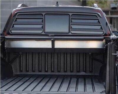 PERSIENNE DE VITRE ARRIERE FORD RANGER T9 (2023+)