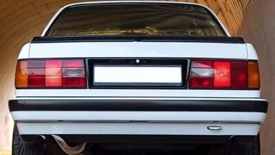 BECQUET DE COFFRE BMW E30 CLC DESIGN V1 (1982/1994)