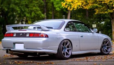 BECQUET DE COFFRE NISSAN S14 CLC DESIGN (1994/1999)