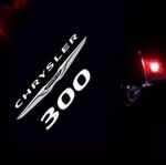 ECLAIRAGE WELCOME LIGHT siglé GAMME CHRYSLER