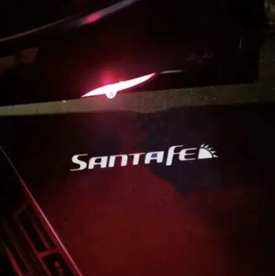ECLAIRAGE WELCOME LIGHT siglé GAMME HYUNDAI SANTA FE
