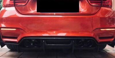 DIFFUSEUR ARRIERE + SPLITTERS LATERAUX EN CARBONE BMW M3 F80 OU M4 F82 "MAXI EVO PSM STYLE" (2014/2019)