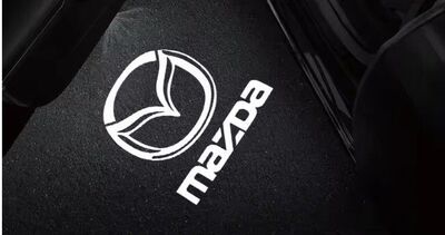 ECLAIRAGE WELCOME LIGHT siglé GAMME MAZDA