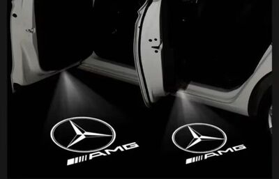 ECLAIRAGE WELCOME LIGHT siglé GAMME MERCEDES CLA W117 (2012-2019) MERCEDES CLASSE E Coupé/cabriolet C207/A207 (2010-2017) MERCEDES CLS W218 (2010-2018)