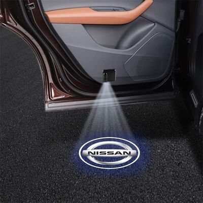 ECLAIRAGE WELCOME LIGHT siglé GAMME NISSAN OU NISMO