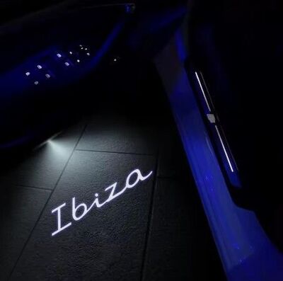 ECLAIRAGE WELCOME LIGHT siglé GAMME CUPRA / SEAT (IBIZA,ATECA,LEON,FR) ,GAMME SEAT