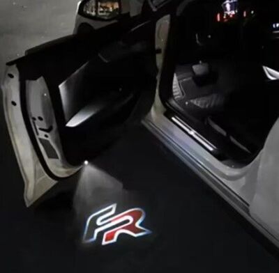 ECLAIRAGE WELCOME LIGHT siglé GAMME CUPRA / SEAT (IBIZA,ATECA,LEON,FR) ,GAMME SEAT