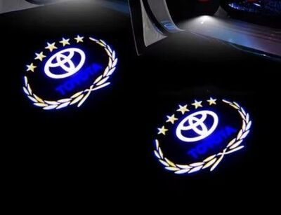 ECLAIRAGE WELCOME LIGHT siglé GAMME TOYOTA