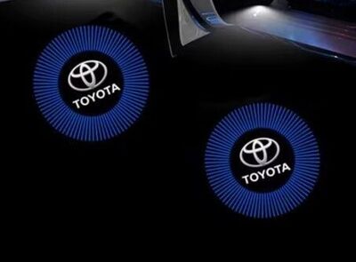 ECLAIRAGE WELCOME LIGHT siglé GAMME TOYOTA
