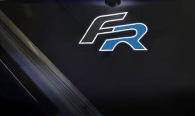 ECLAIRAGE WELCOME LIGHT siglé GAMME CUPRA / SEAT (IBIZA,ATECA,LEON,FR) ,GAMME SEAT ET FINITION FR