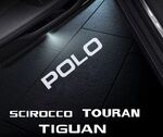 ECLAIRAGE WELCOME LIGHT"USB" siglé GAMME VW POLO,TOURAN,SCIROCCO,TIGUAN