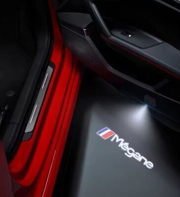 ECLAIRAGE WELCOME LIGHT"USB" siglé GAMME RENAULT (CLIO,TWINGO,MEGANE,SCENIC,CAPTUR)