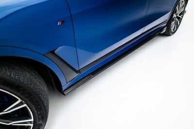 JEU DE BAS DE CAISSE EN CARBONE (RAJOUTS) BMW X7 PACK M (2018)