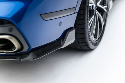 LAME DE PARE CHOC ARRIERE EN CARBONE BMW X7 LCI PACK M (AVEC ATTELAGE) "DTM LOOK" (2018+)