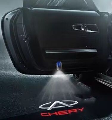 ECLAIRAGE WELCOME LIGHT "USB" siglé GAMME CHERY