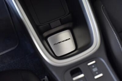 SET D'ENJOLIVEURS ALU INTERIEUR JEEP AVENGER (2023+)