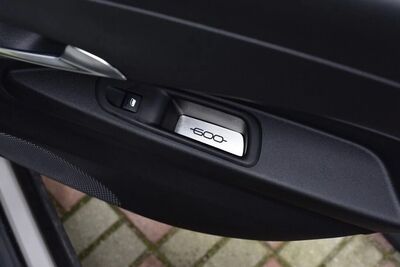 ENJOLIVEURS DE COMMANDES DE LEVE VITRES FIAT 600/600E (2023+)