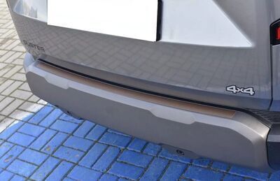 SEUIL DE COFFRE DACIA DUSTER III (2024+)