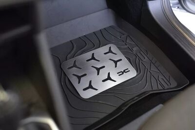 PLAQUE DE TAPIS ALU DACIA