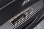 ENJOLIVEURS DE COMMANDES DE LEVE VITRES DACIA DUSTER III (2024+) DACIA BIGSTER (2025+)