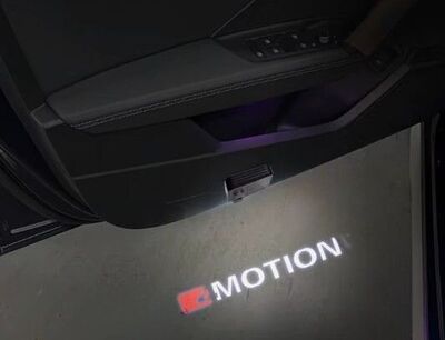 ECLAIRAGE WELCOME LIGHT siglé VW GOLF